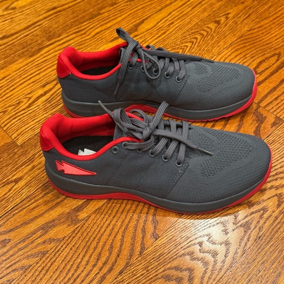 Goruck MEN'S BALLISTIC TRAINERS - WOLF GREY + HIGH RISK RED size 9 NWOB - Picture 1 of 11
